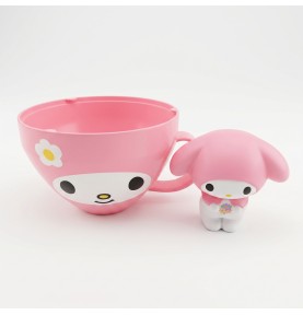 AS Συλλεκτικές Φιγούρες Hello Kitty Cappuccino - My Melody δίπλα στην κούπα