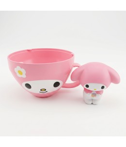 AS Συλλεκτικές Φιγούρες Hello Kitty Cappuccino - My Melody δίπλα στην κούπα