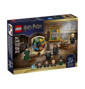 LEGO® Harry Potter™ Hogwarts Castle: Sorting Hat™ Ceremony - μπροστά όψη