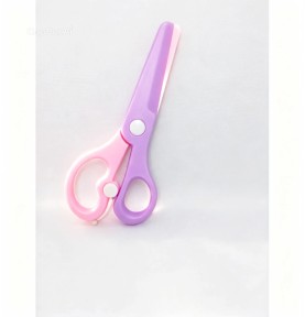 JUSTnote Ψαλίδι Σχολικό Πλαστικό 14cm - ροζ/μωβ κλειστό ψαλίδι